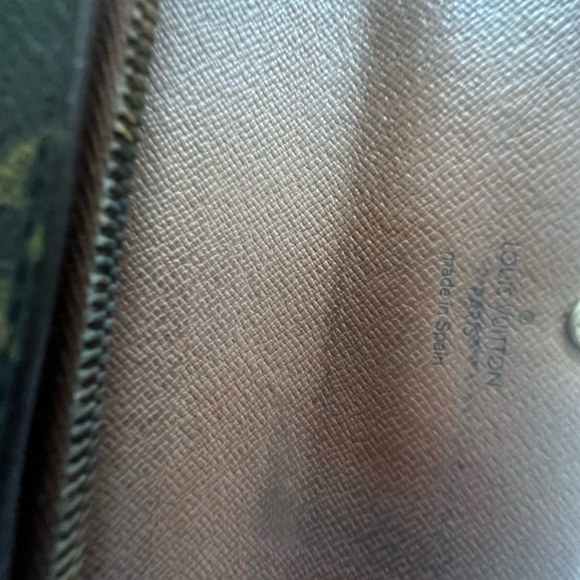 Authentic Louis Vuitton Wallet - Picture 9 of 12